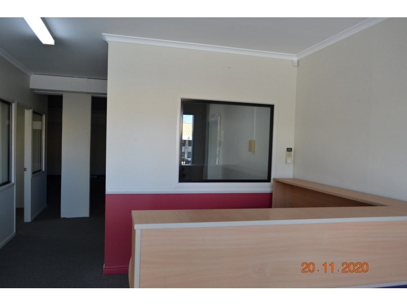 2/117 Scarborough Street, Southport QLD 4215