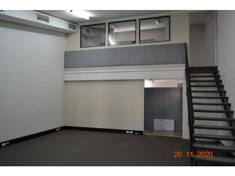 2/117 Scarborough Street, Southport QLD 4215