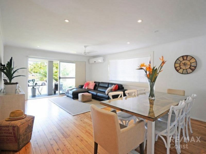 33 Atlantic Avenue, Mermaid Beach QLD 4218