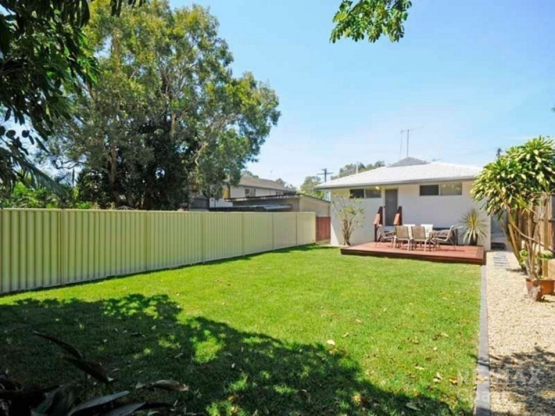 33 Atlantic Avenue, Mermaid Beach QLD 4218