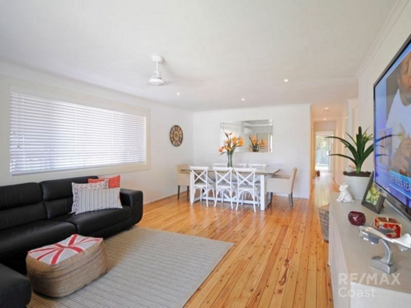 33 Atlantic Avenue, Mermaid Beach QLD 4218