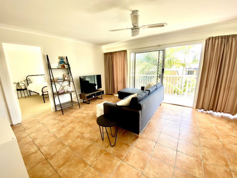 9/54 Frank Street, Labrador QLD 4215