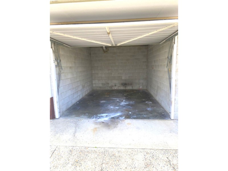 9/54 Frank Street, Labrador QLD 4215