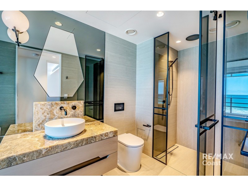 11104/36-44 Old Burleigh Road, Surfers Paradise QLD 4217