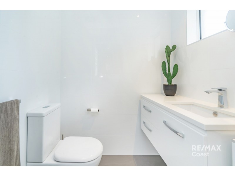 33 Reed Street, Ashmore QLD 4214