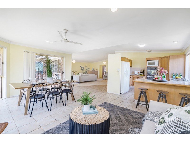 4 Portland Court, Parkwood QLD 4214