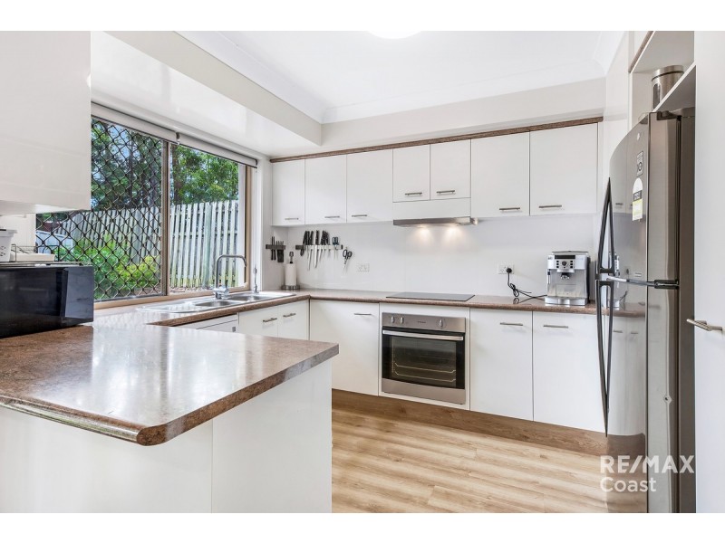 11/19 Harrow Place, Arundel QLD 4214