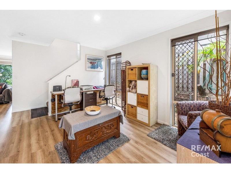 11/19 Harrow Place, Arundel QLD 4214