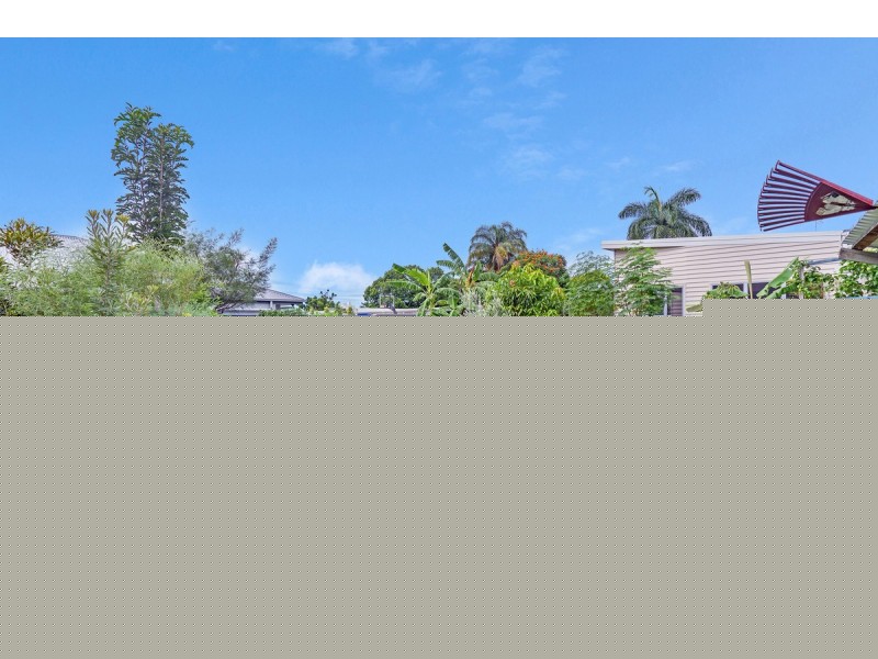 50 Central Street, Labrador QLD 4215