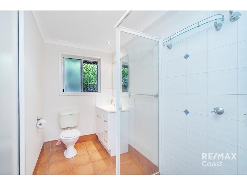 50 Central Street, Labrador QLD 4215