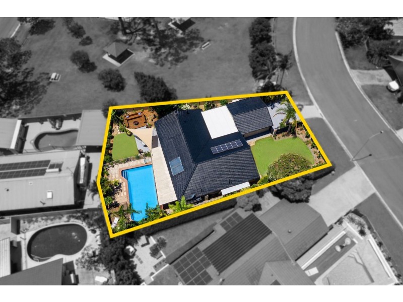 52 Binalong Drive, Ashmore QLD 4214