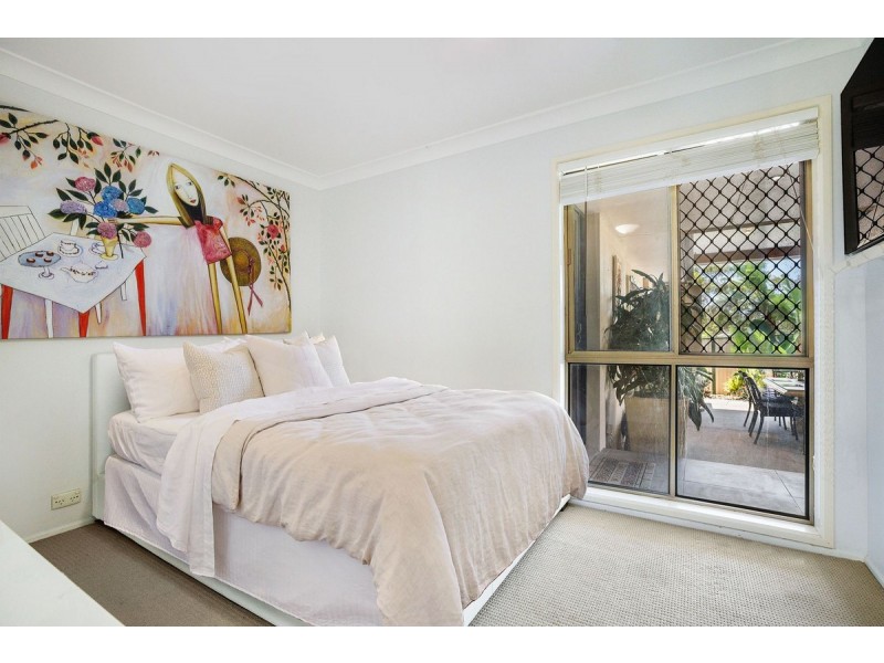 52 Binalong Drive, Ashmore QLD 4214