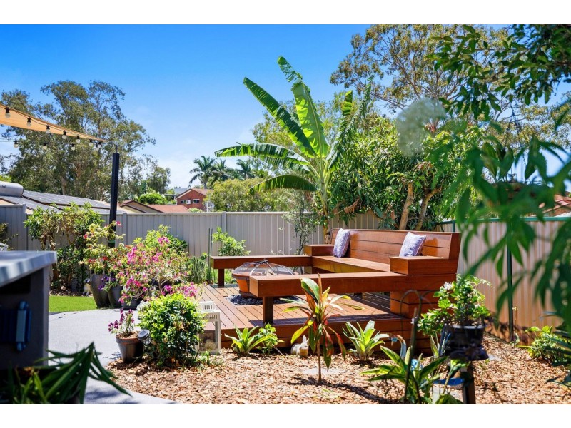 52 Binalong Drive, Ashmore QLD 4214