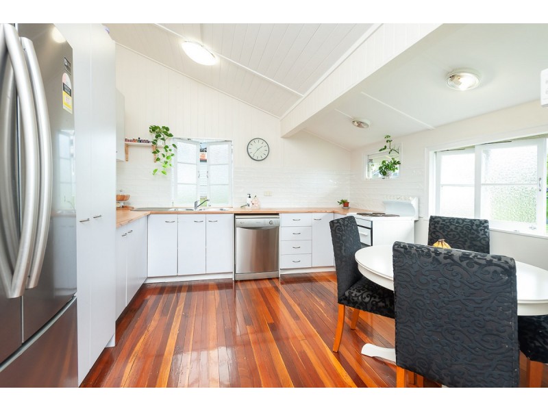 42 Tansey Street, Beenleigh QLD 4207