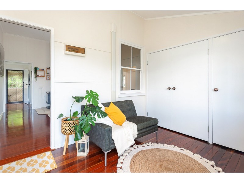 42 Tansey Street, Beenleigh QLD 4207