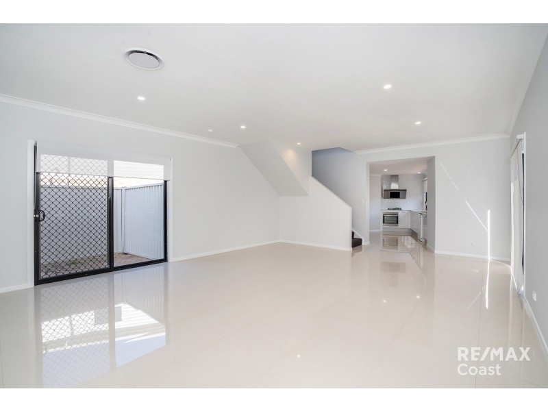 1 Mercedes Place, Bundall QLD 4217
