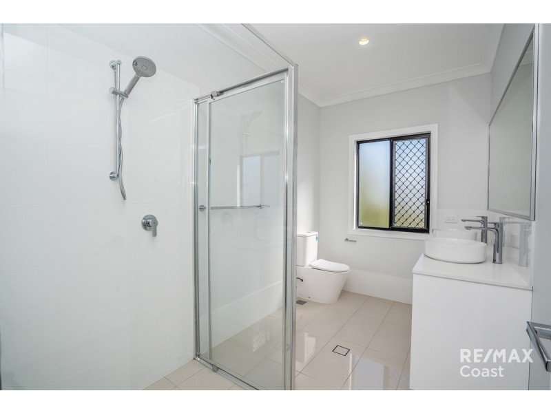 1 Mercedes Place, Bundall QLD 4217