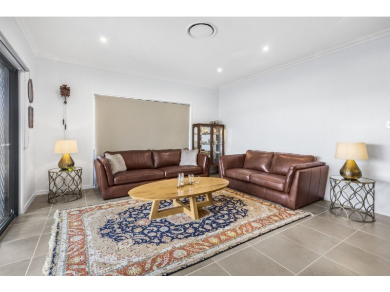 8 McDowall Court, Coomera QLD 4209