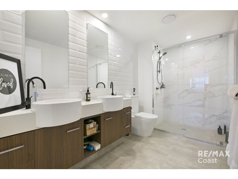 3120/397 Christine Avenue, Varsity Lakes QLD 4227