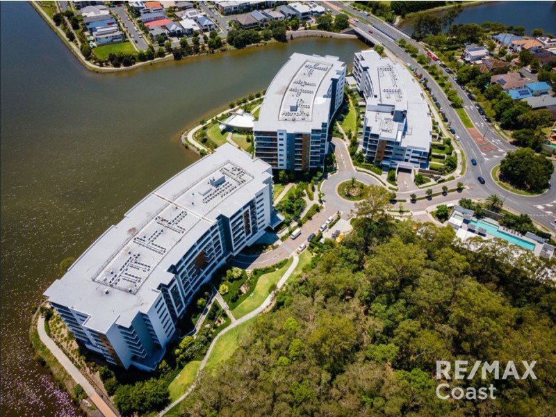 3120/397 Christine Avenue, Varsity Lakes QLD 4227
