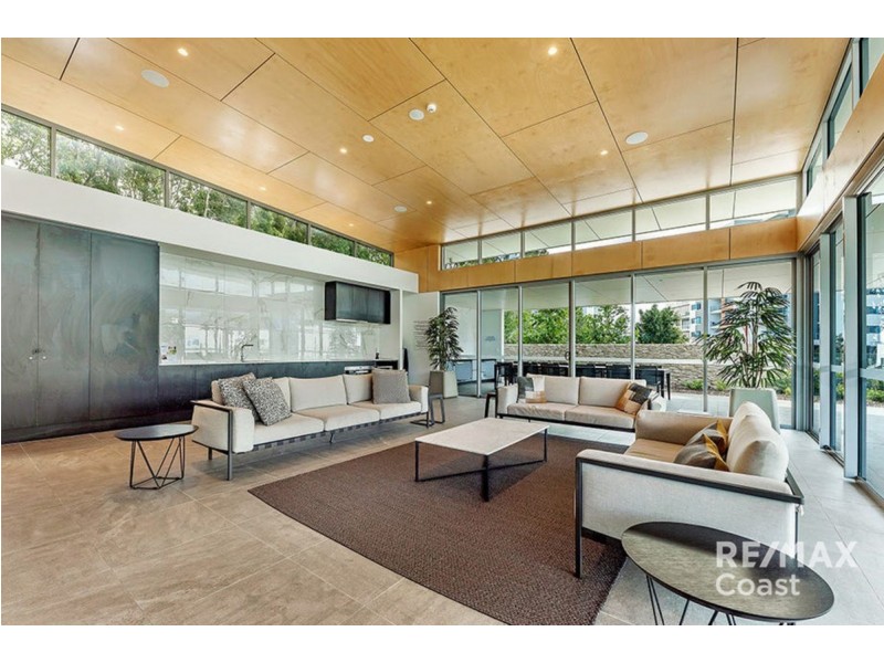 3120/397 Christine Avenue, Varsity Lakes QLD 4227