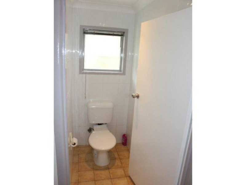 102 Whiting Street, Labrador QLD 4215