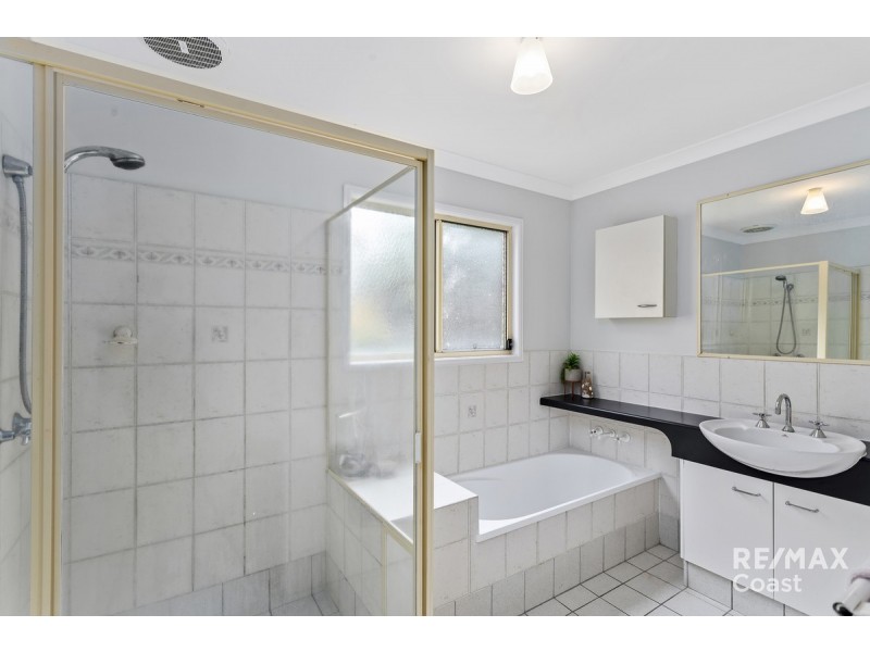 32 Woodland Drive, Reedy Creek QLD 4227