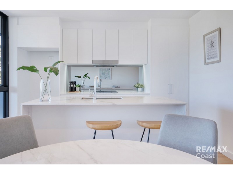 24/137 Eugaree Street, Southport QLD 4215