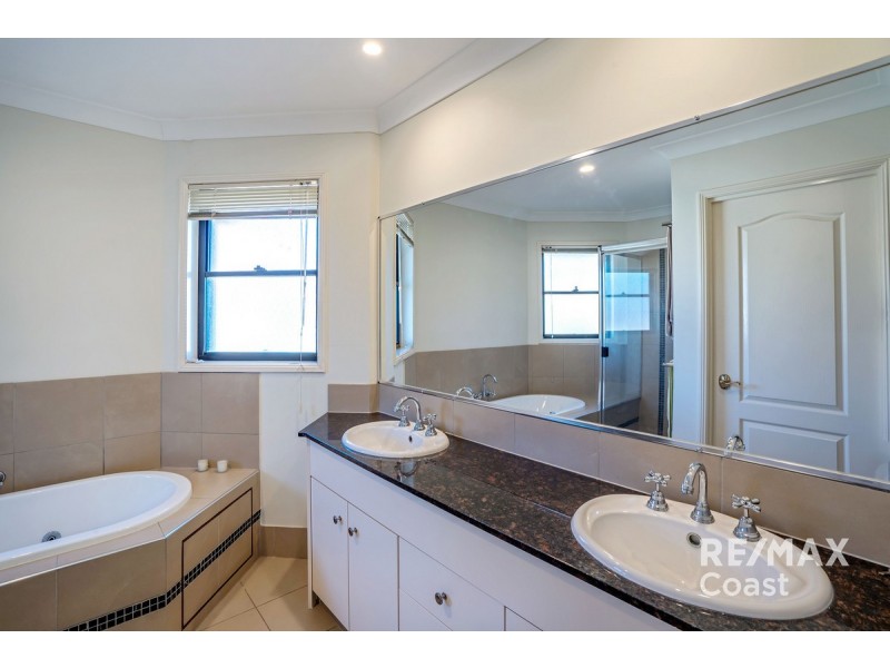 4/141 Cotlew Street, Ashmore QLD 4214