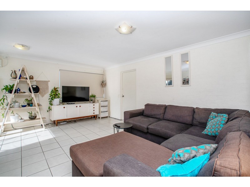 36/13-17 Brown Street, Labrador QLD 4215