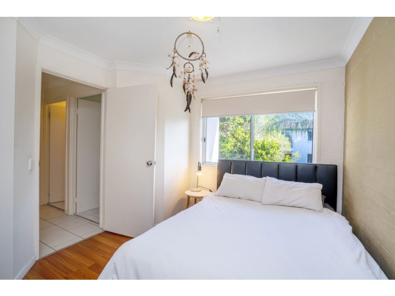 36/13-17 Brown Street, Labrador QLD 4215