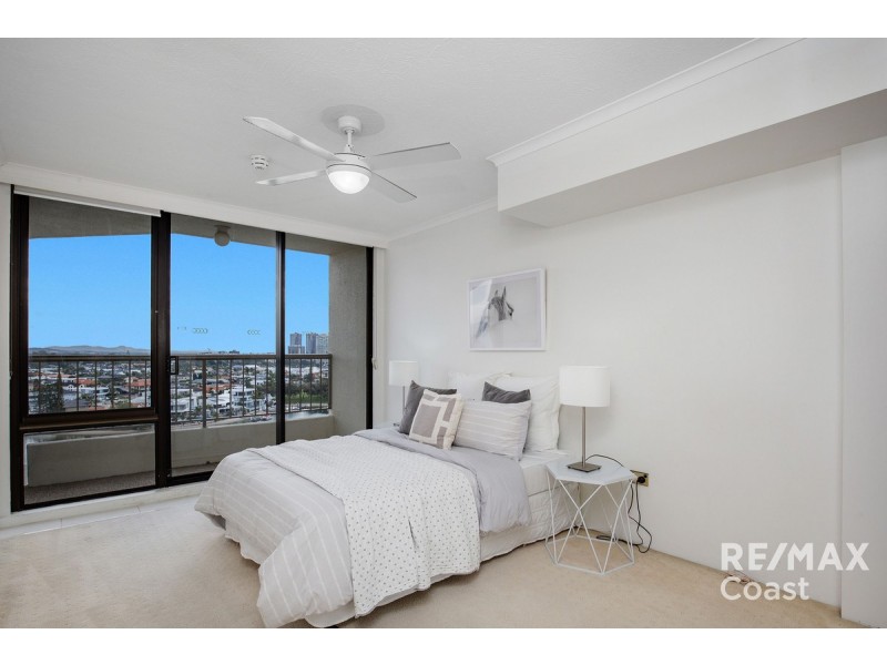 61/5 Admiralty Drive, Surfers Paradise QLD 4217