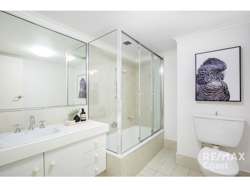 61/5 Admiralty Drive, Surfers Paradise QLD 4217