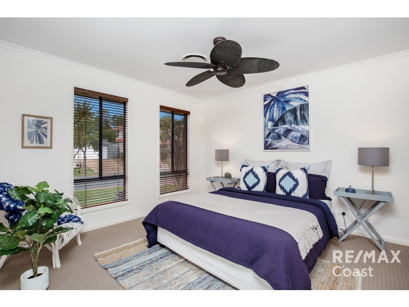 64 Coachwood Drive, Molendinar QLD 4214