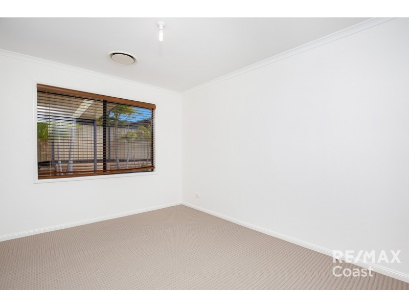 64 Coachwood Drive, Molendinar QLD 4214