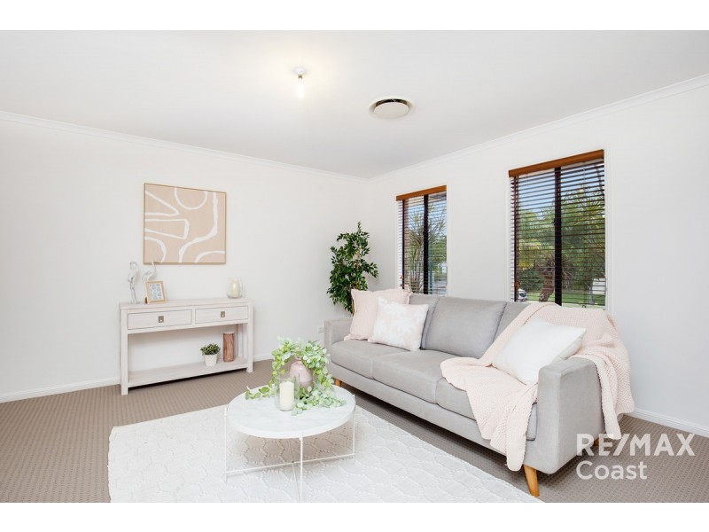 64 Coachwood Drive, Molendinar QLD 4214