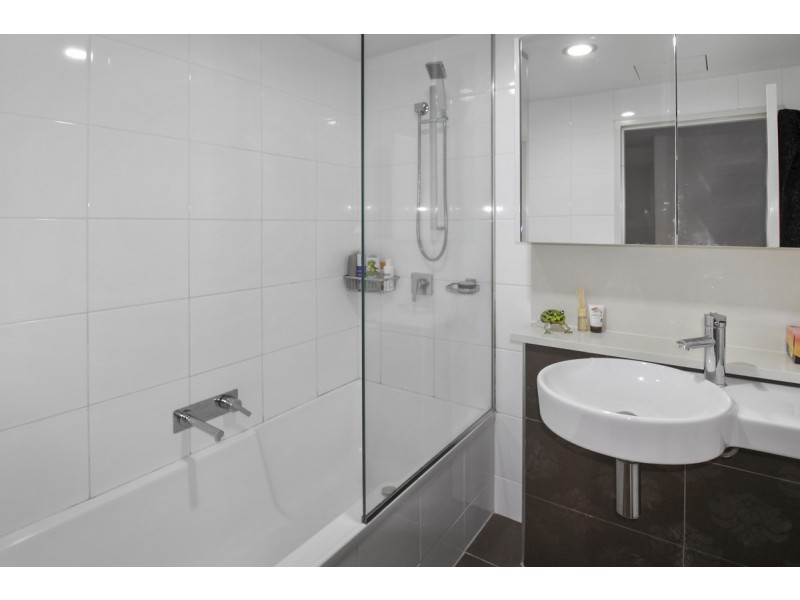 415/6 Aqua Street, Southport QLD 4215