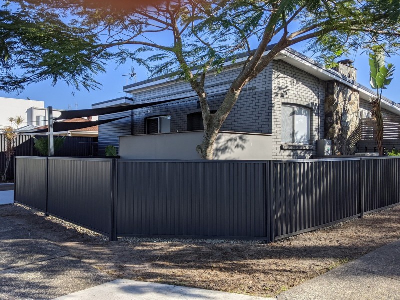 400 Bayview Street, Paradise Point QLD 4216