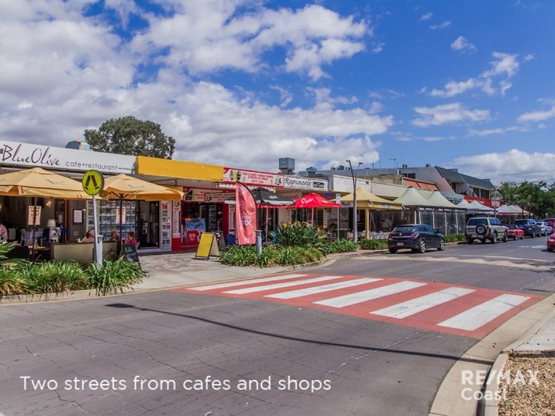400 Bayview Street, Paradise Point QLD 4216