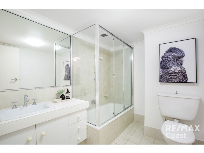 61/5 Admiralty Drive, Surfers Paradise QLD 4217