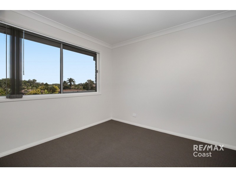 12/14 Liam Court, Labrador QLD 4215