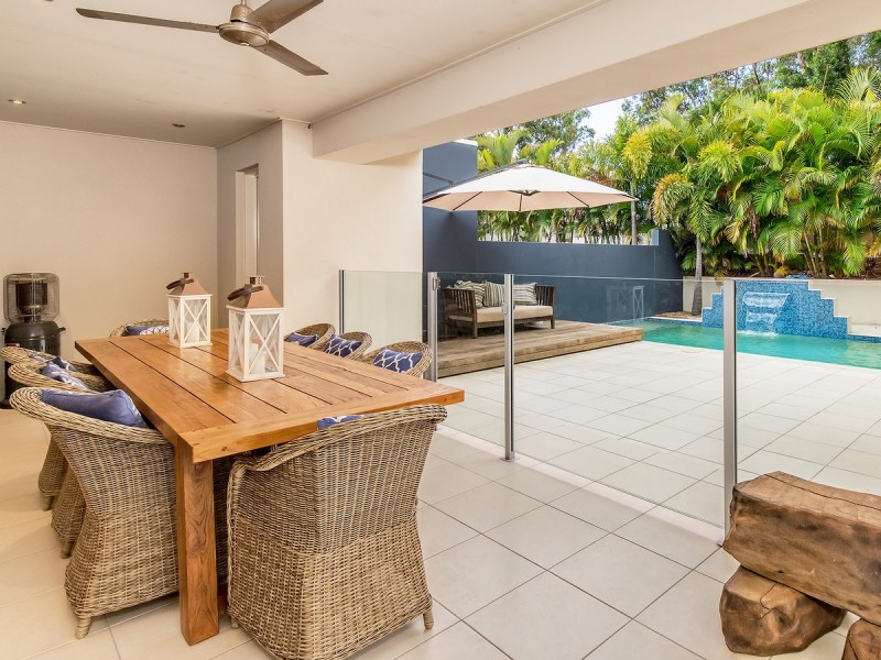 8006b Vista Drive, Benowa QLD 4217