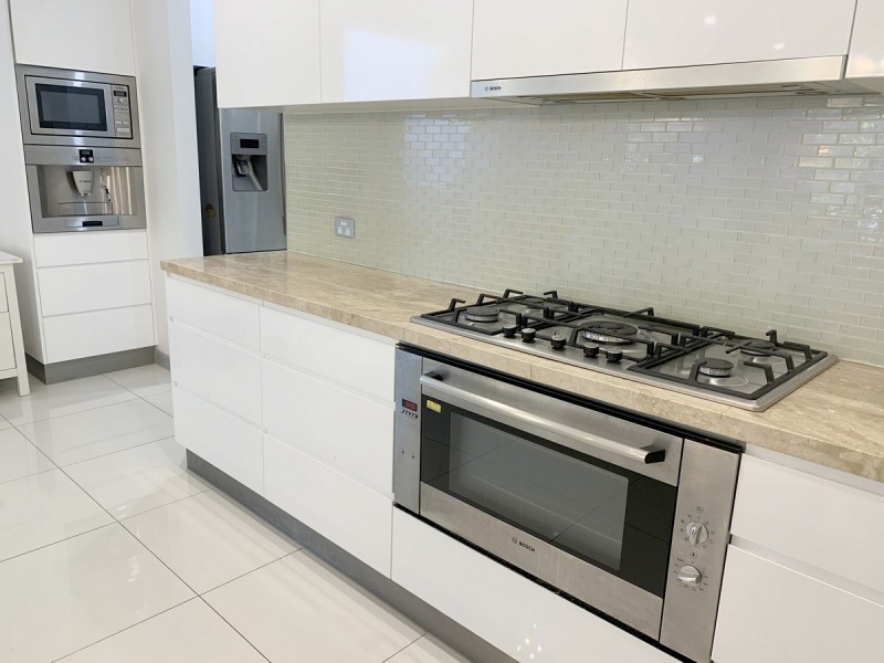 8006b Vista Drive, Benowa QLD 4217