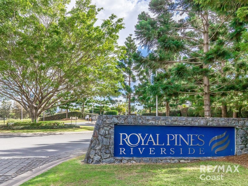 8006b Vista Drive, Benowa QLD 4217