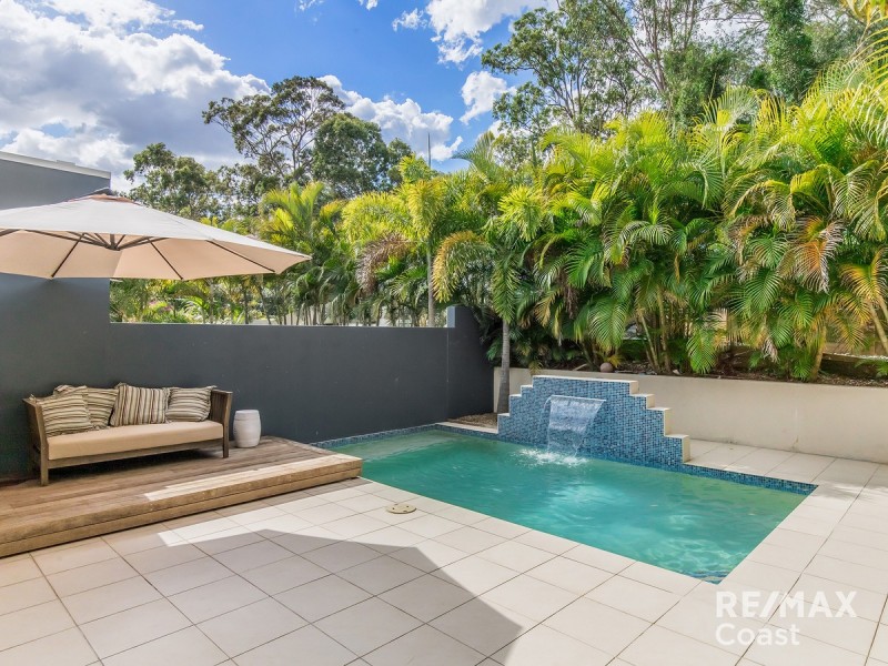 8006b Vista Drive, Benowa QLD 4217