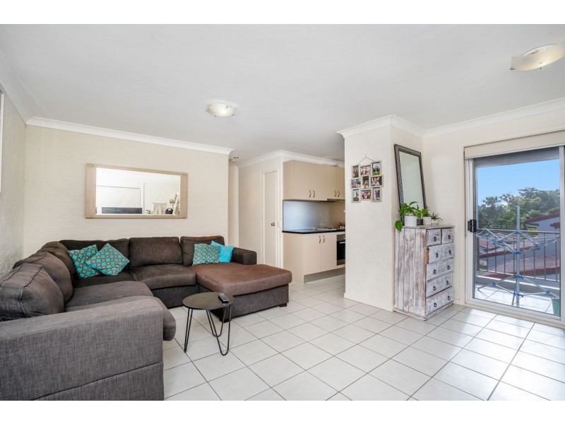 36/13-17 Brown Street, Labrador QLD 4215