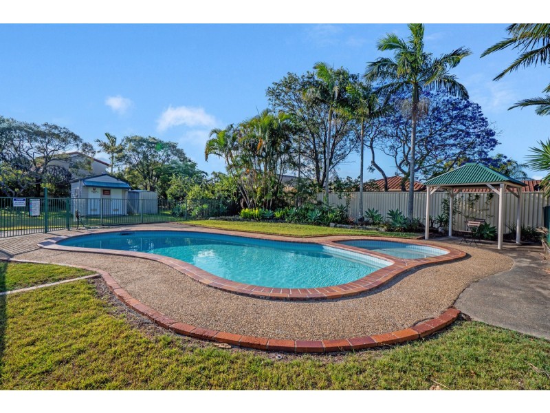 36/13-17 Brown Street, Labrador QLD 4215