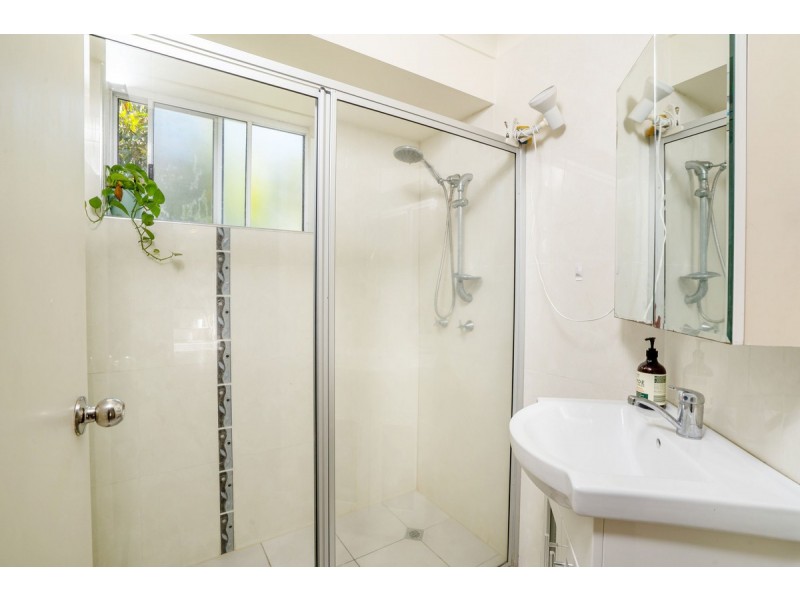 36/13-17 Brown Street, Labrador QLD 4215