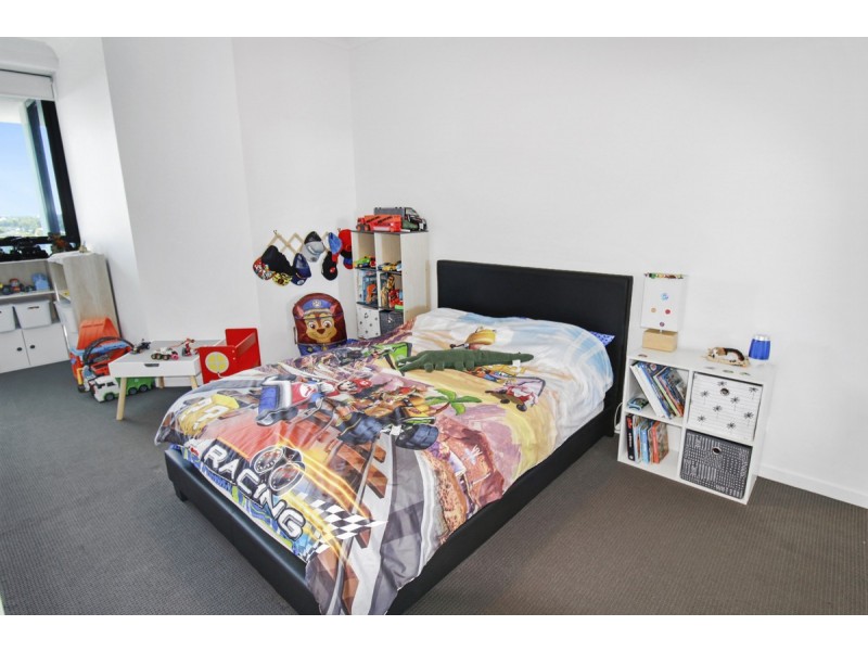 1803/5 Harbour Side Court, Biggera Waters QLD 4216