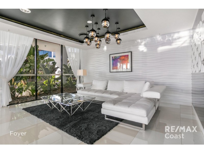 1803/5 Harbour Side Court, Biggera Waters QLD 4216